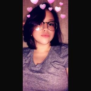 Meet your Posher, Dalia